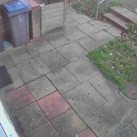 Spacious Double Room Located Within Walking Distance To Seaside And Town Dover Bagian luar foto